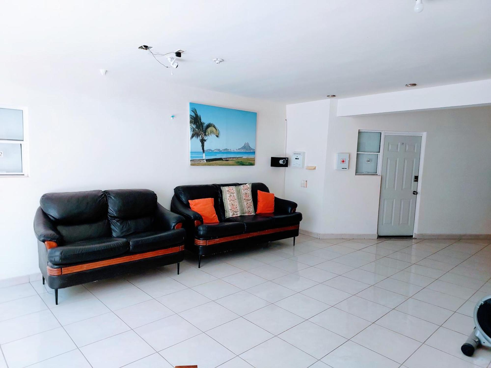 Departamento 22 Centrico,Cerca De Los Destinos Clave, Cas, Consulado, Centro De Gobierno Y Galerias Mall Ермосільо Екстер'єр фото